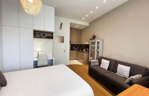 Ezevacances Studio Capuccino vue mer 5 mn plage 7 mn gare Wifi - Foto 5