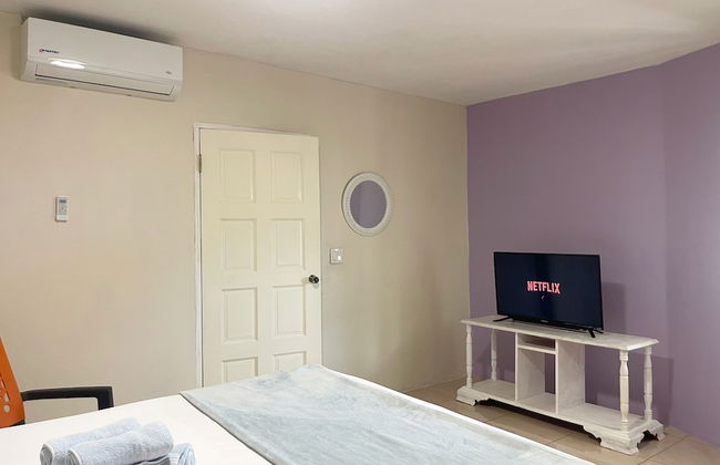 Skyline Suites, Breathtaking Mountains & City View 1 Bedroom Apts by RedAwning - Foto 3