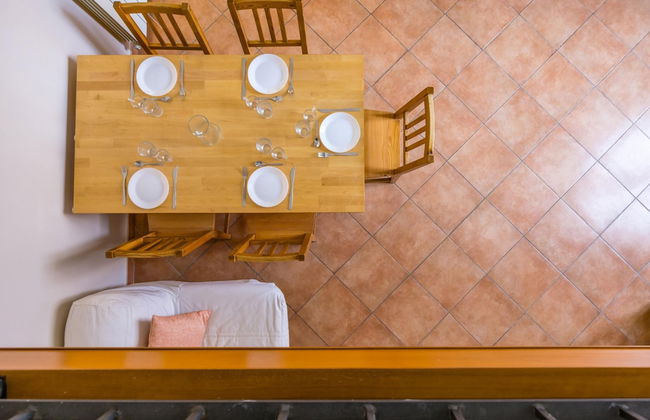 Vomero Duplex Apartment by Wonderful Italy - Photo 16