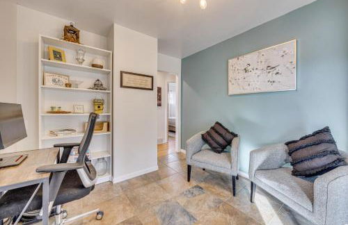 4 Mi to Riverwalk and CSU Pueblo! Home with Sunroom - Foto 12