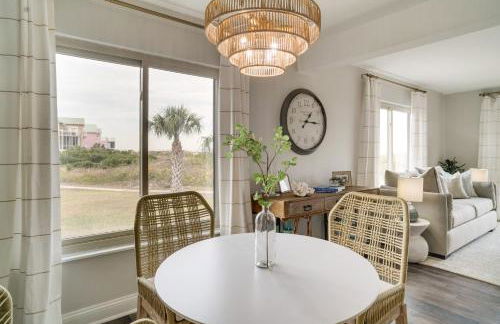 Beachfront Saint Helena Island Condo with Amenities! - Foto 13