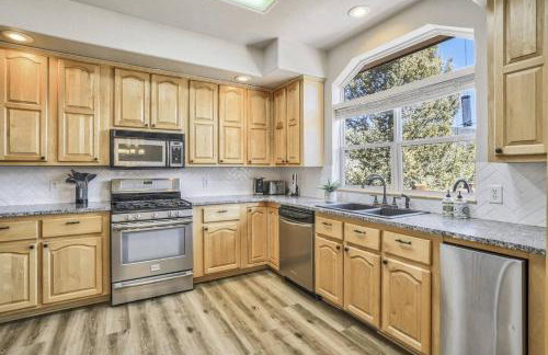 Aspen Grove Lodge - Photo 12