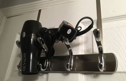 Debbie's 3-Bedroom Apartment in a duplex - Foto 40