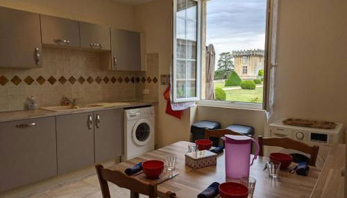 Gîte charmant au cœur d'un château historique avec parc, proche de Cognac, idéal famille et nature - FR-1-653-167 - Foto 4