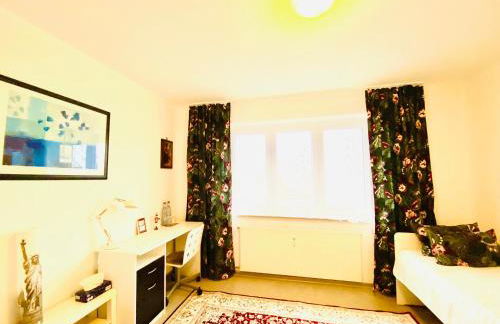 Welcome to Messe!-Two-Bedroom Apartment&Balcony - Foto 14
