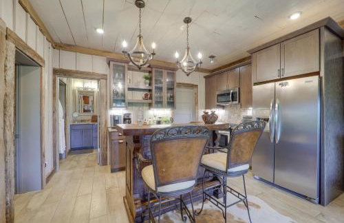 1 Mi to Beech Mtn Cabin with Fire Pit and BBQ! - Foto 6