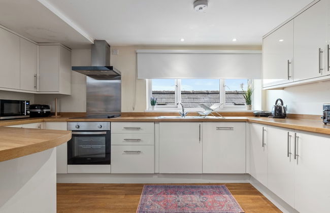 Charming 3-bed Apartment in Haverfordwest - Foto 10