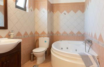 Finiki Plaza - Photo 140