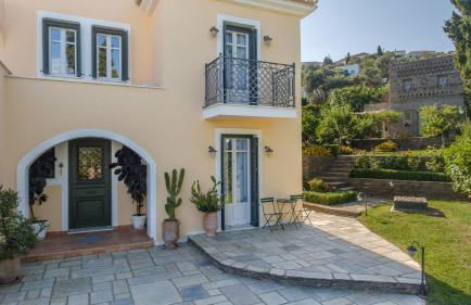 Hortensia Villa - Infinity Pool & Sea Views by Explore Andros - Foto 22