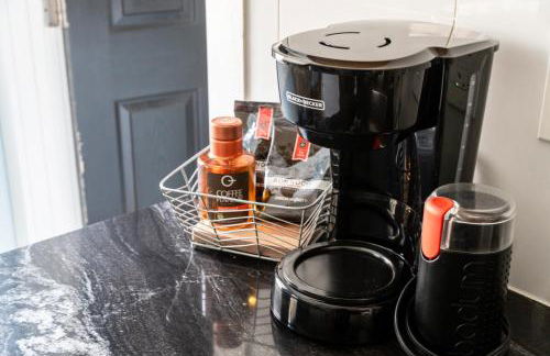 East Side Spa Retreat Near Lake - Foto 8