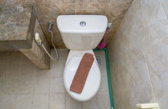 2BR Apartment with Private Bathtub at Galeri Ciumbuleuit 1 - Foto 28