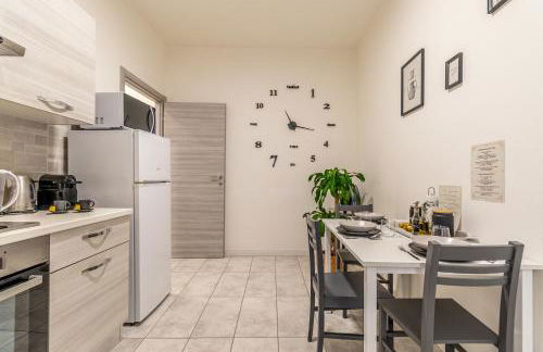 [CA 'PICO WITH WIFI]-few steps from center - Photo 36