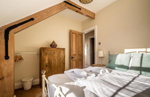 Meldon View - Period Apartment & Roof Terrace - Photo 4