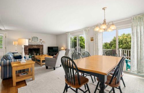 Water Views Walk to Beach Dogs Welcome - Photo 13