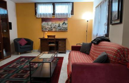 Whole apartment in Villa surrounded by green - Foto 23