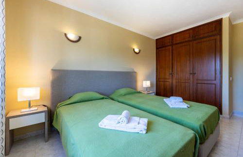 Apartamento Meia Praia - Foto 9