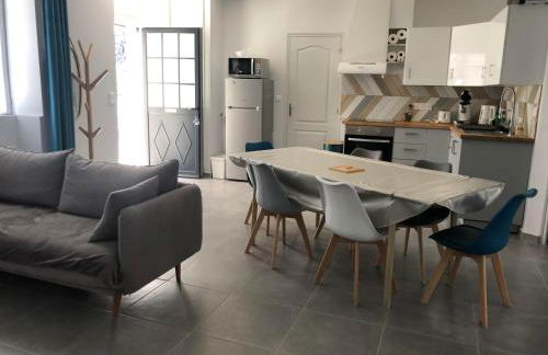 Montbard Maison 7 pers centre historique chez Delphine et Guillaume - Foto 2