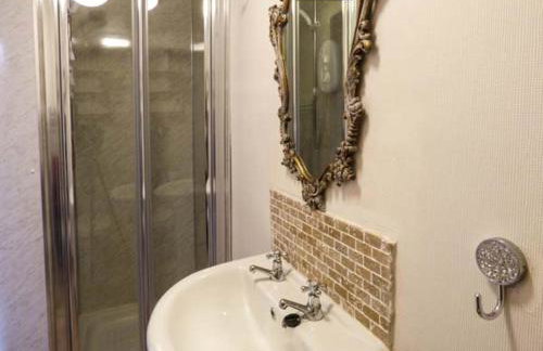 3 Queen Marys Buildings - Foto 8