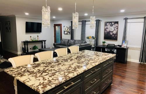 Travelers Rest Treasure - Sleeps 8 - 3 Bedroom 2 Bath - Pets Welcome - Foto 2