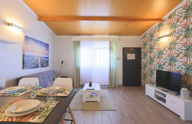 Parrots Village - Foto 25