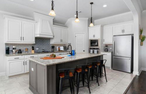 The Noble House Near Magnolia & Baylor W Pool - Photo 47