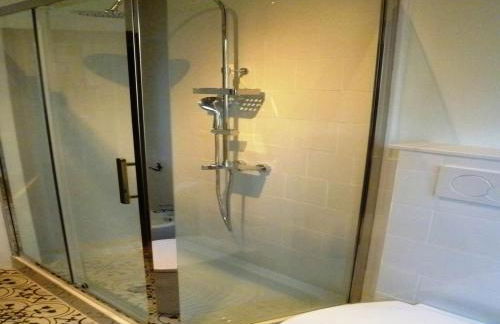 Sunny Coastal Apartment - Foto 38