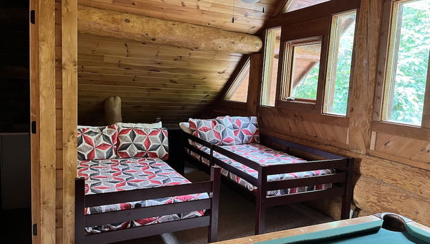 Infinite Views - Secluded W/ Mountain Views 2 Bedroom Cabin by Heavenly Views Resort - Foto 2, Habitación