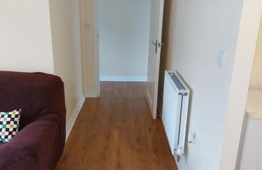 Two Bedroom Semi-detached Modern House in Birmingham - Foto 15