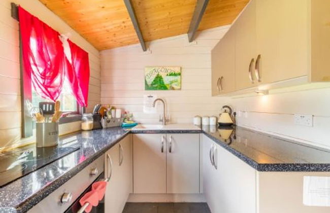 Host Stay Dragonfly Spa Lodge - Foto 11