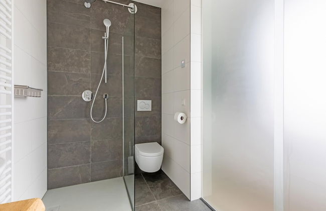 Brand new Luxury Villa on a Small-scale Park With its own Jetty - Photo 62