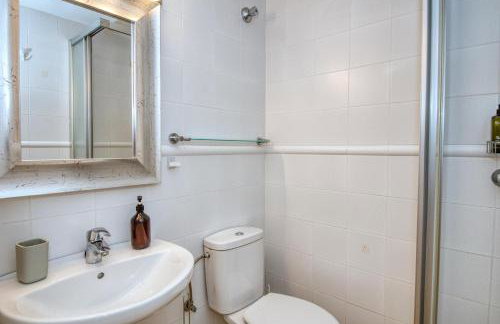 Apartment with Pool and Tennis - Foto 11