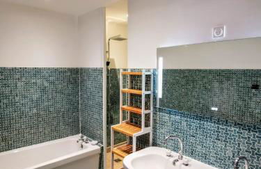 Moulin des Ducs by Vindihouses - Piscine chauffée - escalade - billard - fitness - etc - Foto 28