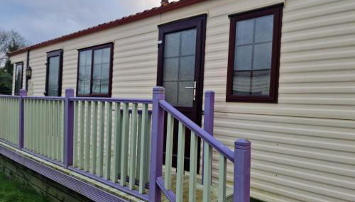 Caravan - Sleeps 4 - Pet Friendly - Parking - Foto 3