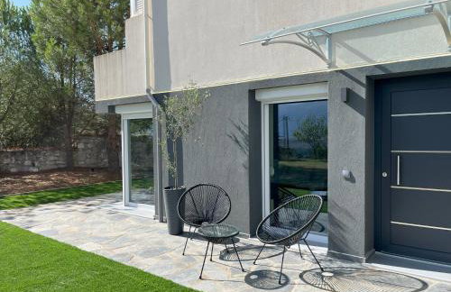 Modern Garden Apartment - City & Mountain View - Foto 6