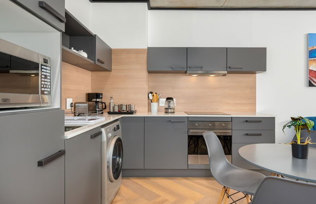 Bridgewater One Luxury Apartments - Photo 54