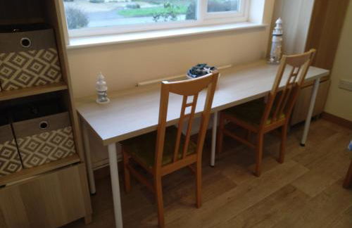 Beautiful 3-Bed Bungalow Kessingland rural retreat - Photo 10