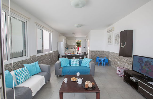 Villa Suri, Luxury Seafront Villa - Foto 8