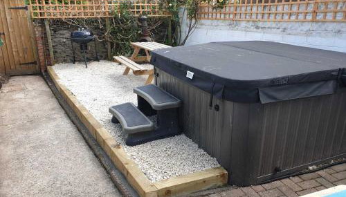 Belmont Villa - 4 Bed - Hot Tub Additional Cost - Sleeps 10-TJS22BV - Foto 2, Other