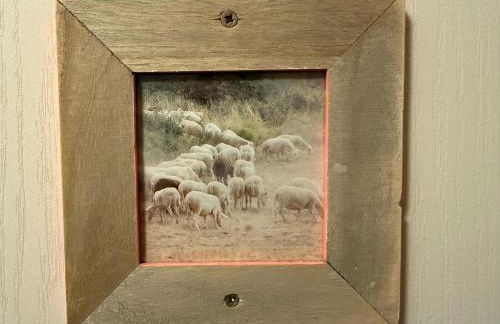 Gite LES SOURCES, 9 pers, 11 couchages - Arlempdes, classé un des plus beaux villages de France - Foto 16