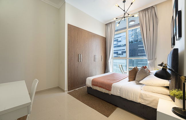 Luxe Apartments near Dubai Mall, Burj Khalifa - Pool, Gym, & Parking by Sojo Stay - Photo 19