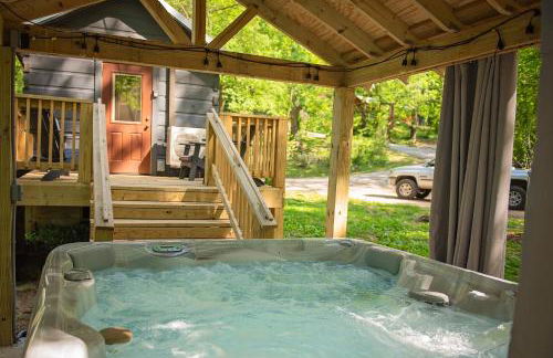 Meg Cabin Tiny Rustic Comfort On Lookout Mtn - Foto 2