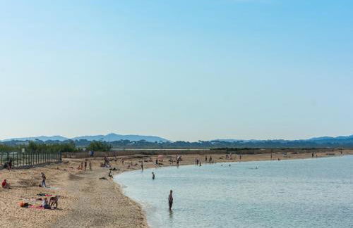 Villa in Hyères near Beach & Pool - Foto 30