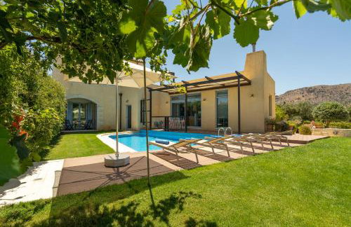 Calma Seaside Villa - Foto 1