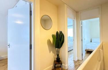 Oasis split level flat in Zone 1 - Photo 5