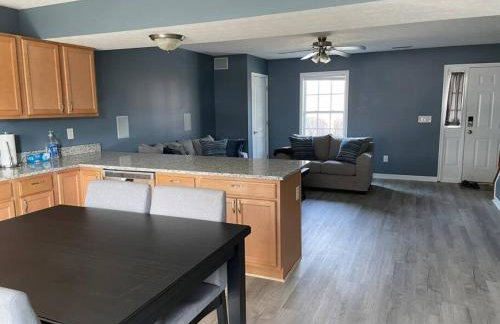 Luxury Townhome 2 Remodeled February 2021 - Foto 2