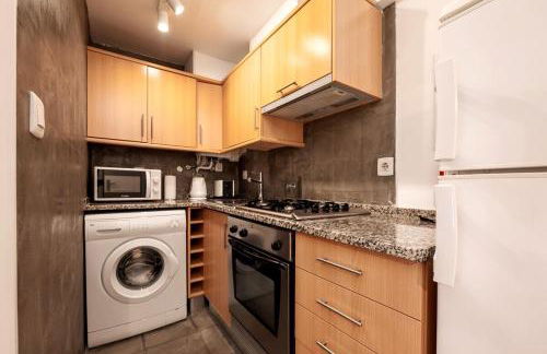 Contemporary Apartment Chiado 2 - Photo 3