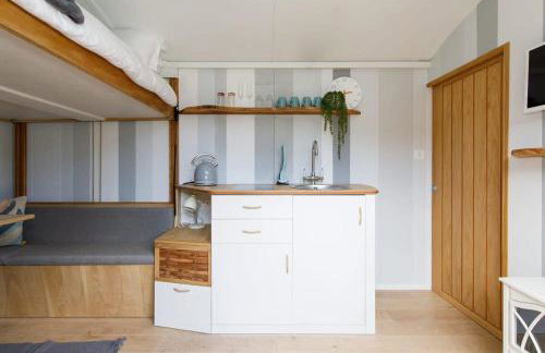 Gorgeous Shepherds Hut - Walk to Beach & Pub - Foto 3