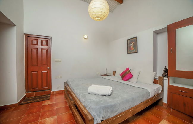 Samrakshitha Suits - Foto 16