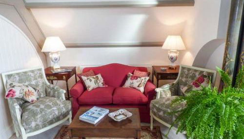 Chapel House - Photo 5