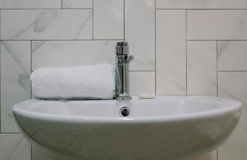 One Bedroom Apartments in Gloucester road north - Foto 22